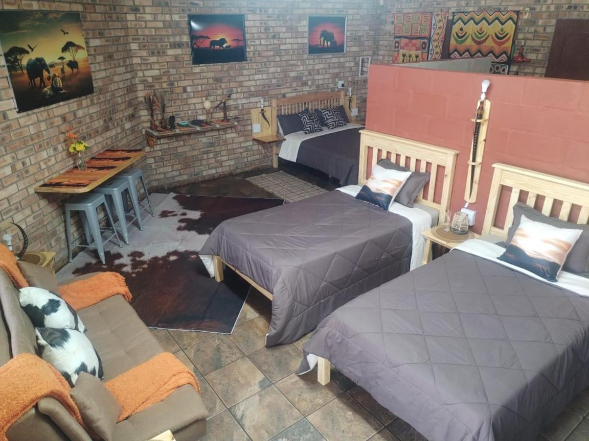 2K City Studios Not Self Catering Graskop Exteriér fotografie